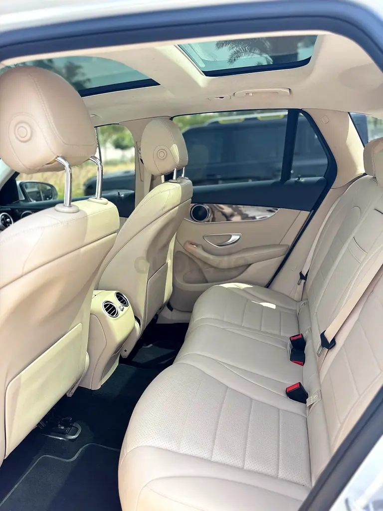 2021 Mercedes-Benz GLC 300 AMG 4MATIC | American Specs | Pristine Condition - Image 6