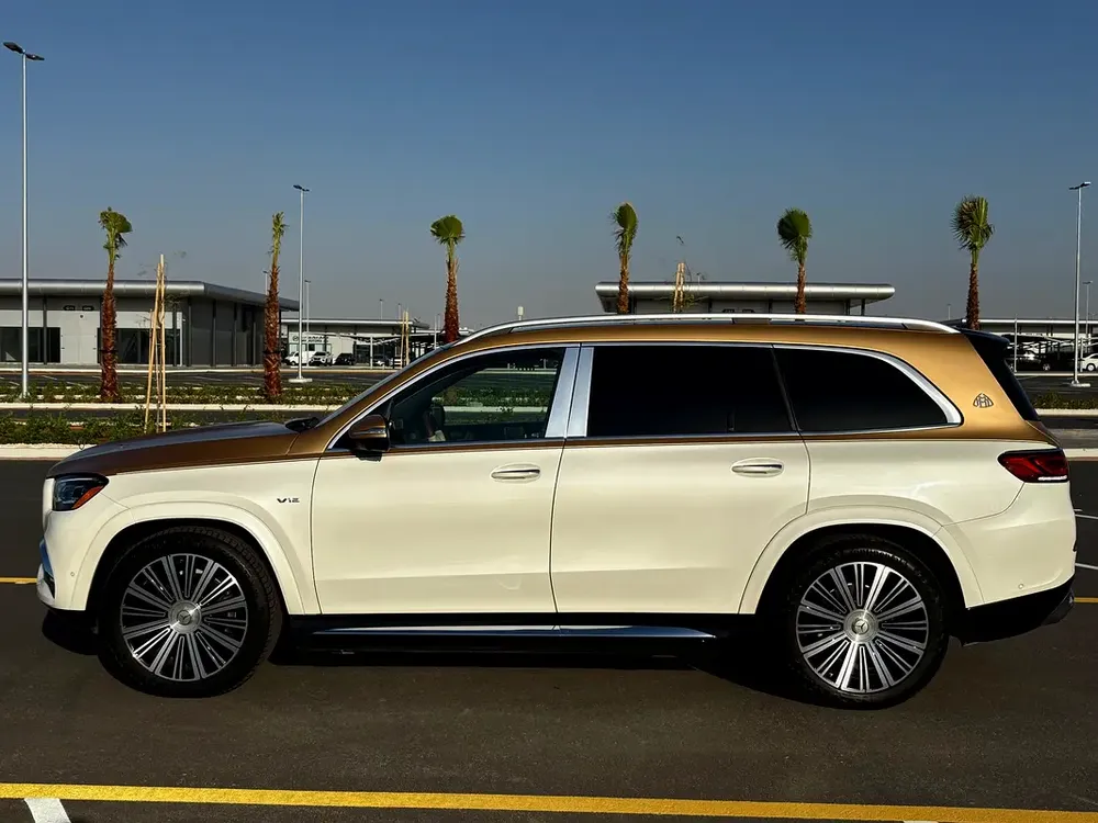 Clean Title | GLS 600 Maybach | Low Km - Image 6