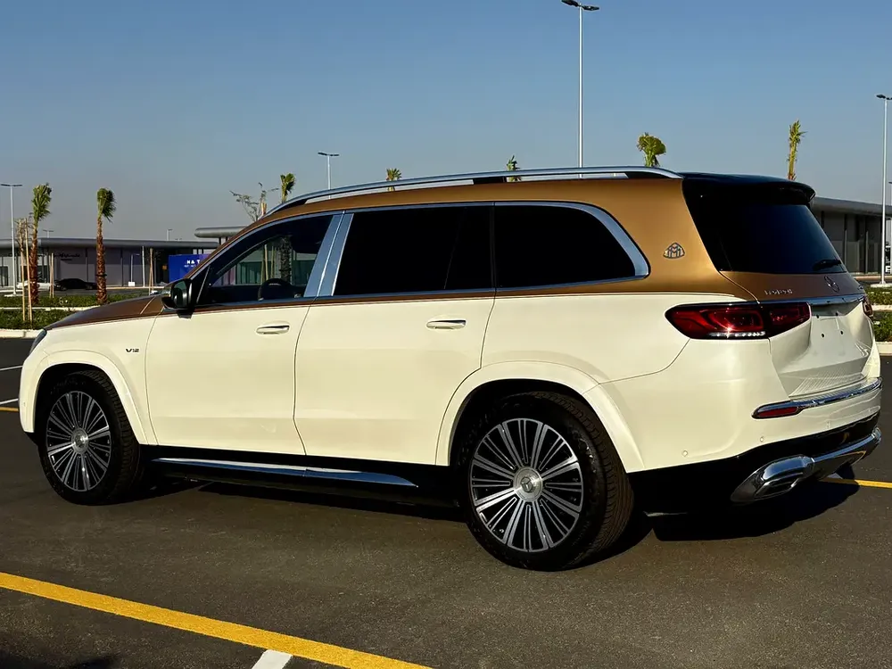 Clean Title | GLS 600 Maybach | Low Km - Image 7