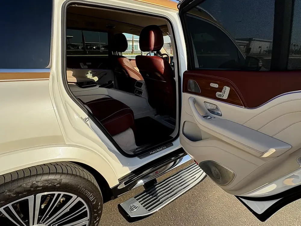 Clean Title | GLS 600 Maybach | Low Km - Image 8