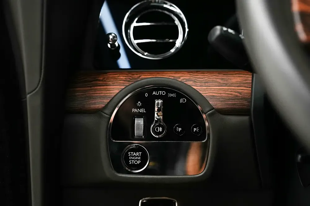 Rolls-Royce Spectre | Certified Pre-Owned | Warranty & Service - Image 10