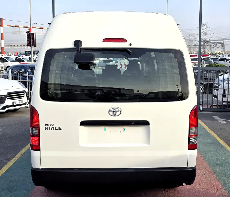 Toyota Hiace High Roof Old Shape Cargo 2.7l petrol RWD 3 SEATS Gcc speces 2025 Model - Image 6