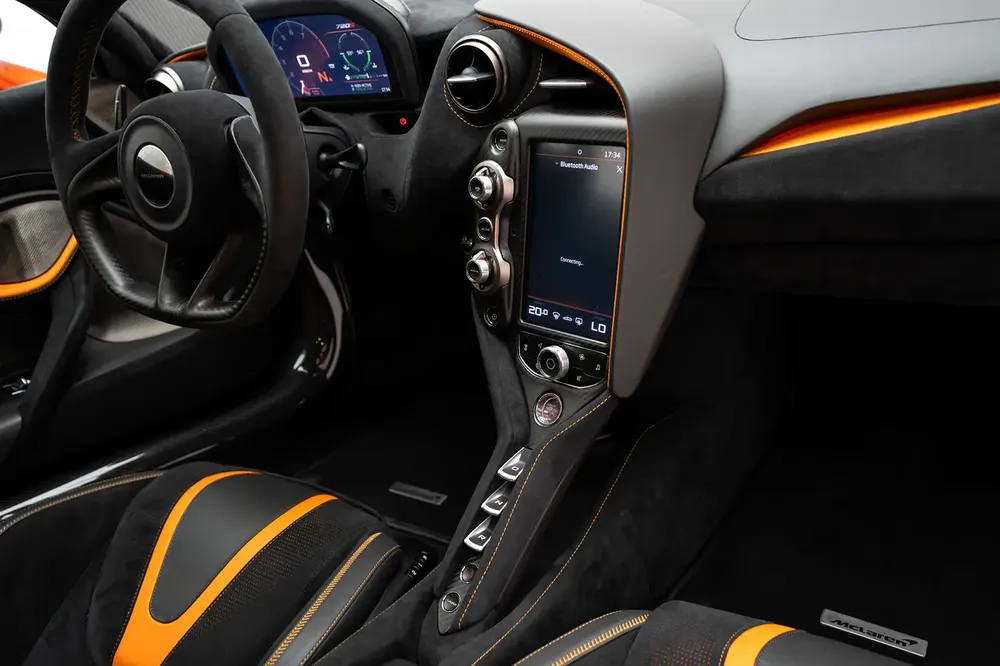 1 of 400 | Full Carbon | Collector spec - Image 11
