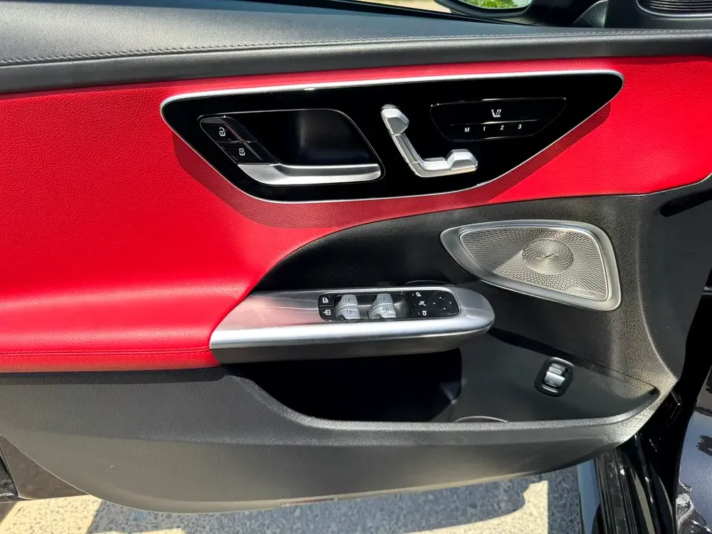 2024 Mercedes C200 GCC Specs Fully loaded - Image 7