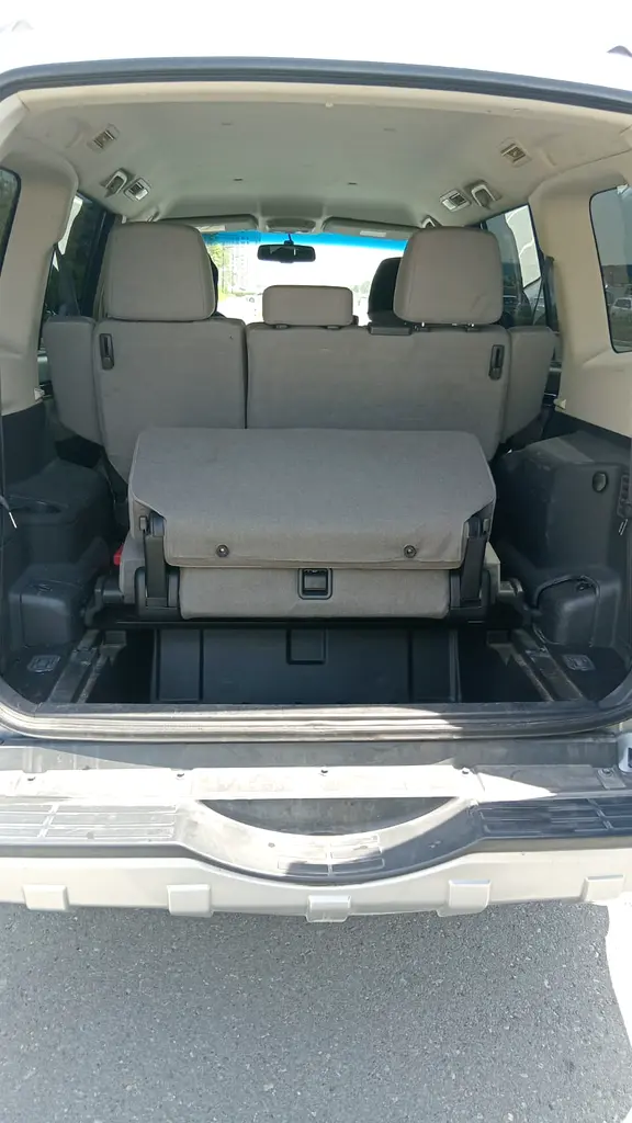 Mitsubishi Pajero V6 3.5 GLS 2014 GCC Specs Lady Driven - Image 15