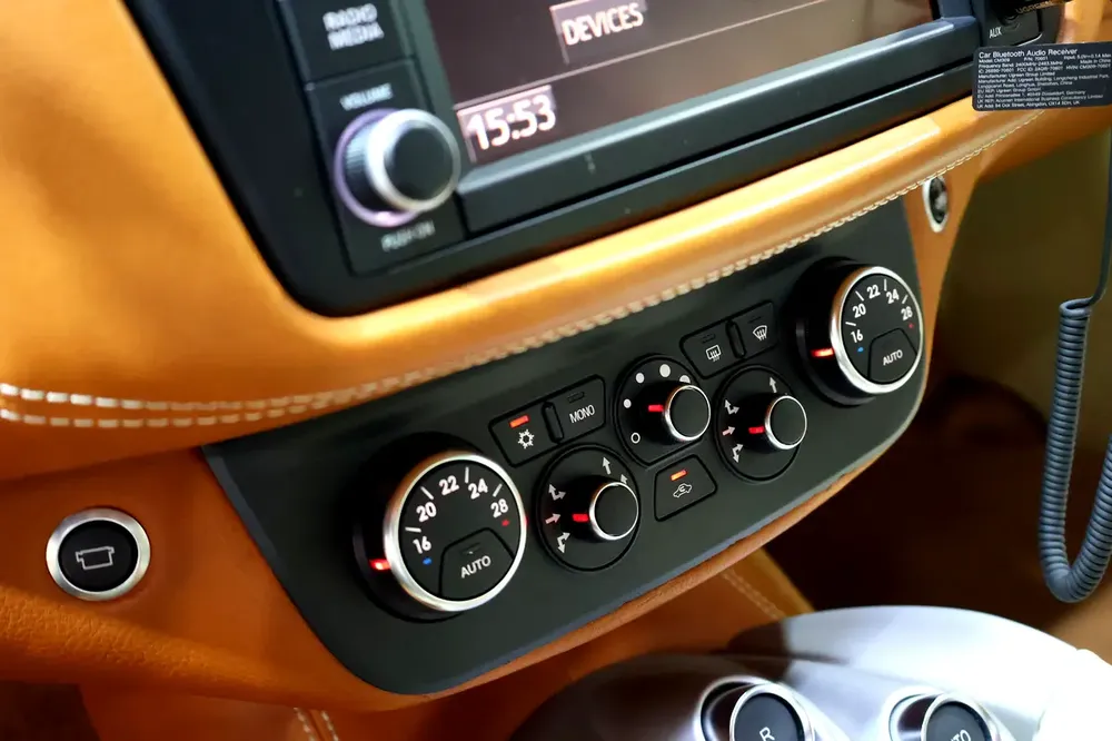 2012!!  Ferrari FF || Fully loaded || Super Clean - Image 8
