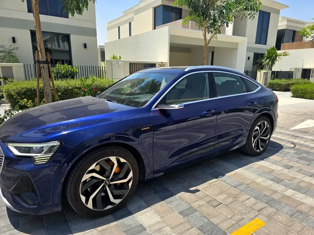 Audi E-tron Sportback 55 S line 2022 - Image 8