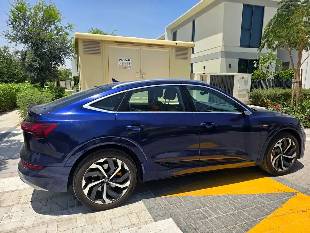 Audi E-tron Sportback 55 S line 2022 - Image 9