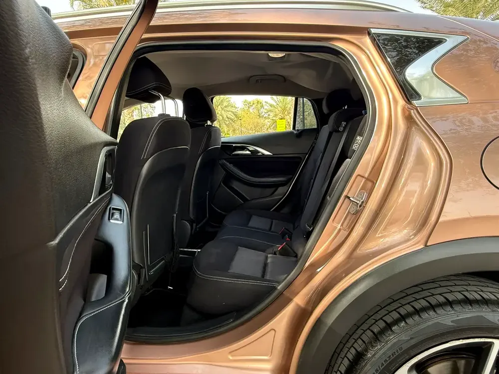 GCC 2019 INFINITI QX30 Luxury | 1.6L 4Cyl | Premium Compact Crossover - Image 11