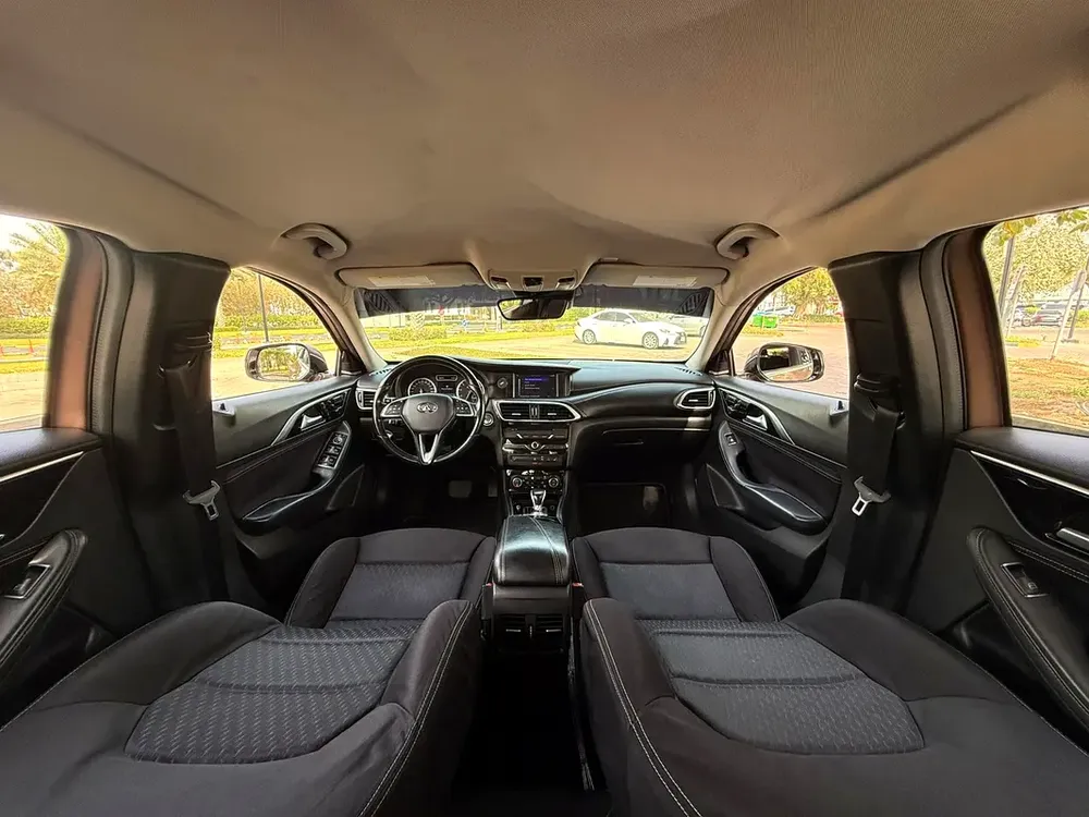 GCC 2019 INFINITI QX30 Luxury | 1.6L 4Cyl | Premium Compact Crossover - Image 12