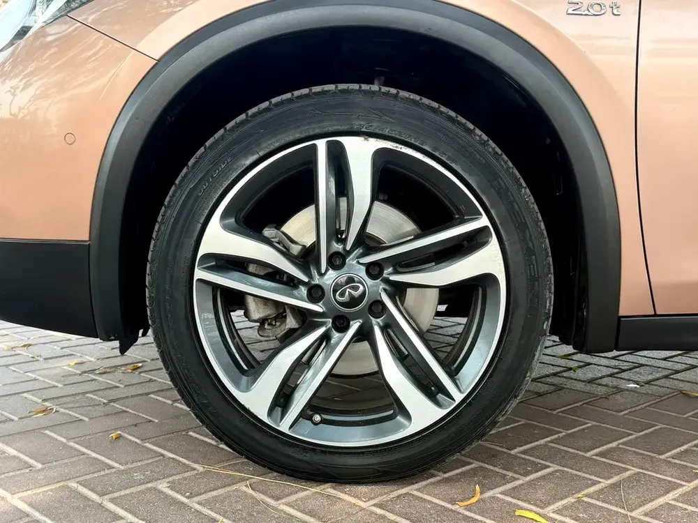 GCC 2019 INFINITI QX30 Luxury | 1.6L 4Cyl | Premium Compact Crossover - Image 19