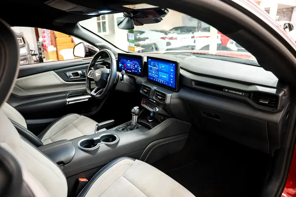 AED 2961 PM | FORD MUSTANG GT 5.0 2024 | UNDER AGENCY WARRANTY & SERVICE CONTRACT MAR 2029 | GCC - Image 9