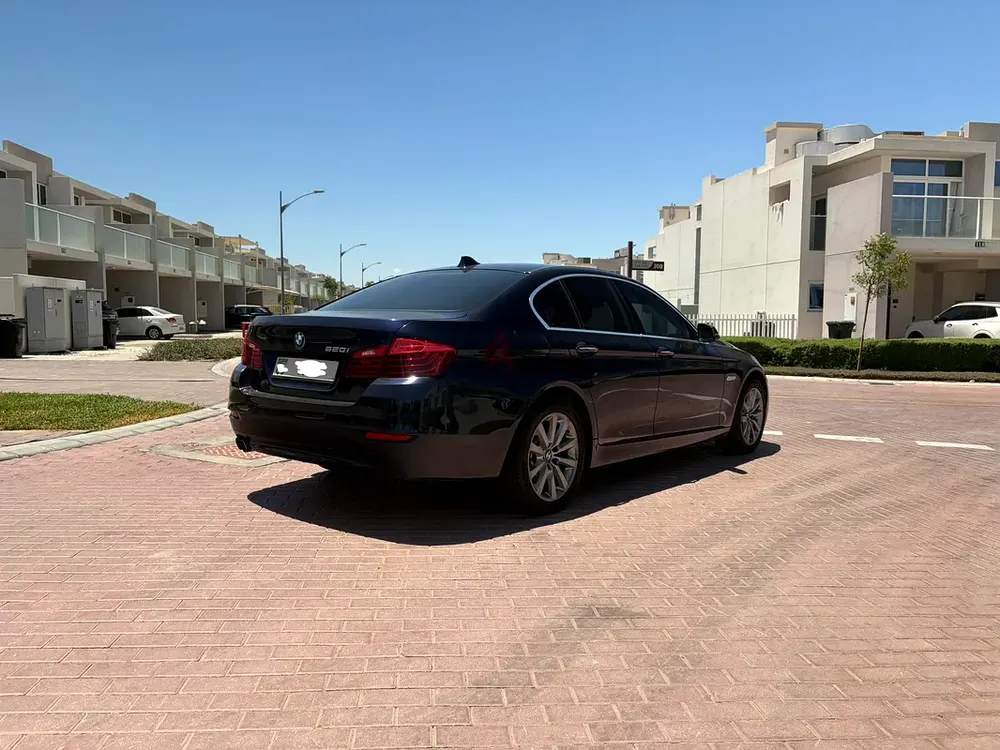 BMW 5-Series 520i 2016 GCC Specs - Image 9