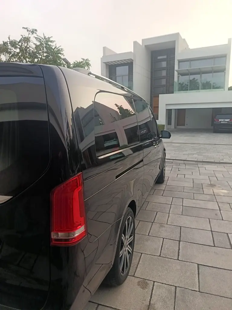 Mercedes-Benz Viano Avantgarde 2024 GCC Specs - Luxury Passenger Van - Image 12