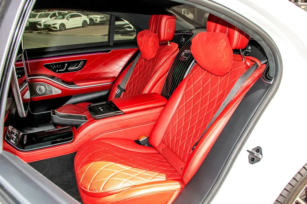 2021 - BENZ S500 4MATIC - LIKE NEW - ONLY 53,000 KM - Image 19