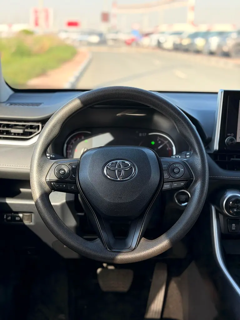 TOYOTA RAV4 2023 - FULL OPTION - V4 . 2.5 Engine - Image 10
