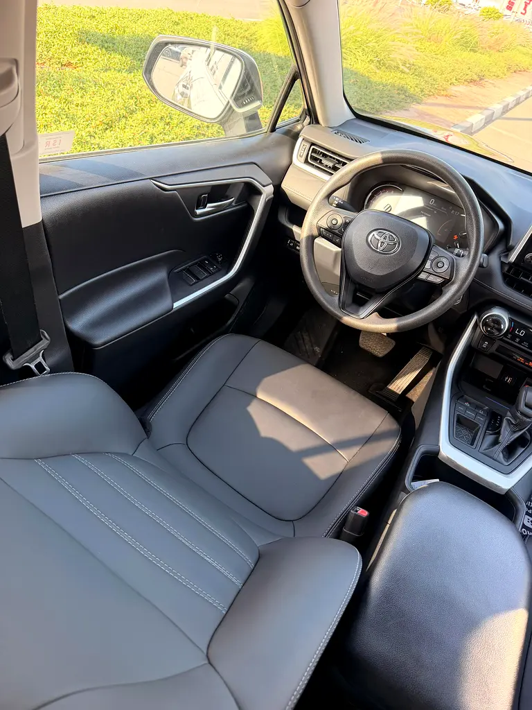 TOYOTA RAV4 2023 - FULL OPTION - V4 . 2.5 Engine - Image 12