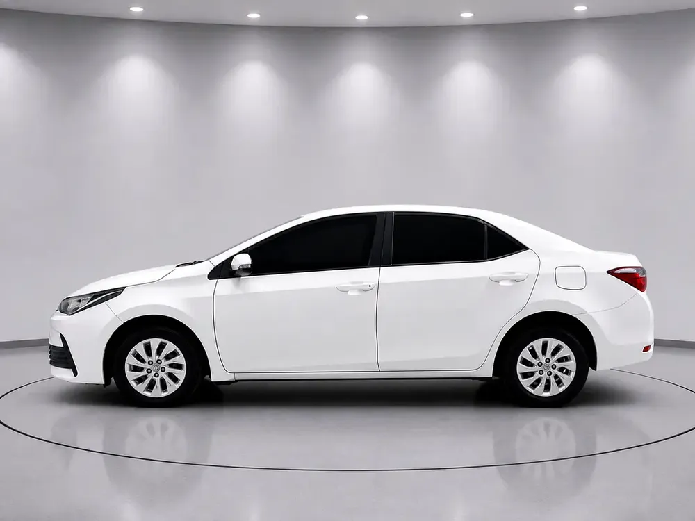 Toyota Corolla 2018 SE Plus GCC Specs - Image 11