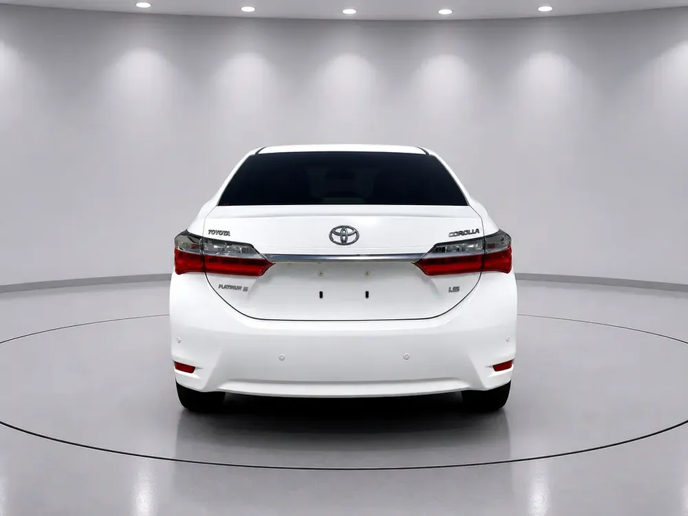 Toyota Corolla 2018 SE Plus GCC Specs - Image 9