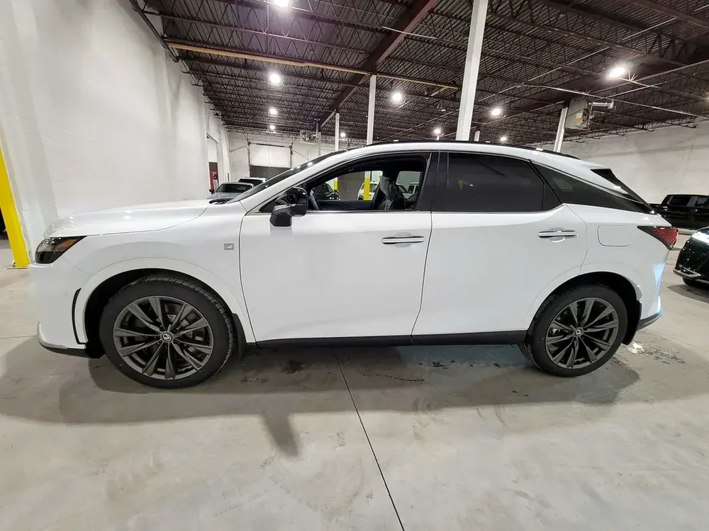 Lexus RX 350 F3 Sport 2026 | Canadian Specification - Image 6
