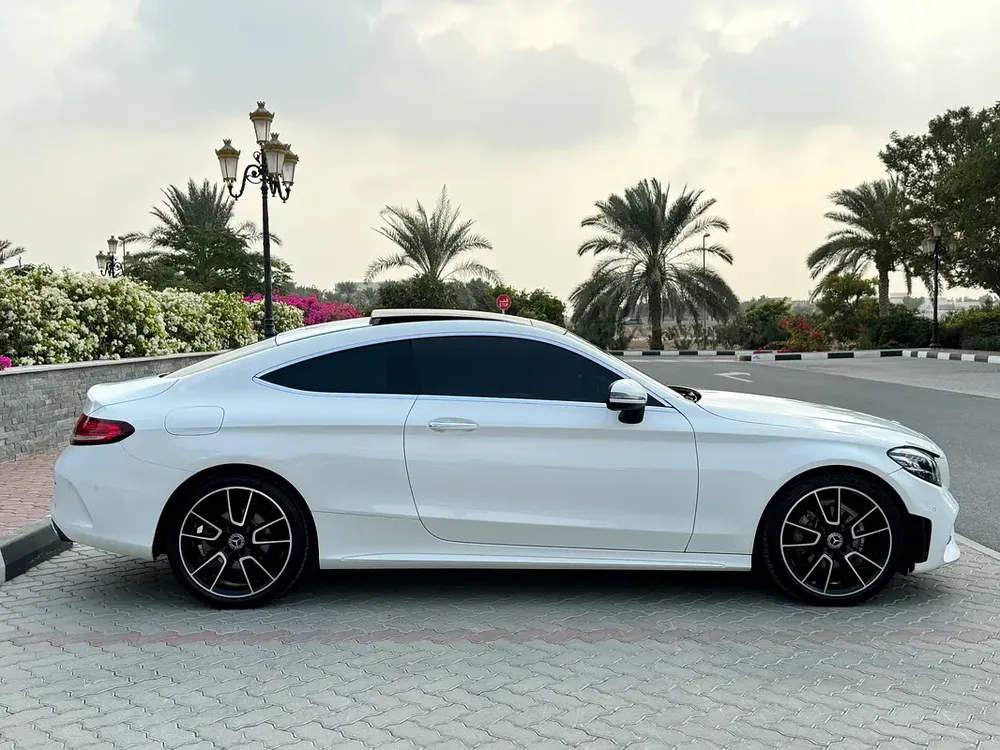2021 Mercedes-Benz C-Class C200 Coupe | GCC Specs | Pristine Condition - Image 13