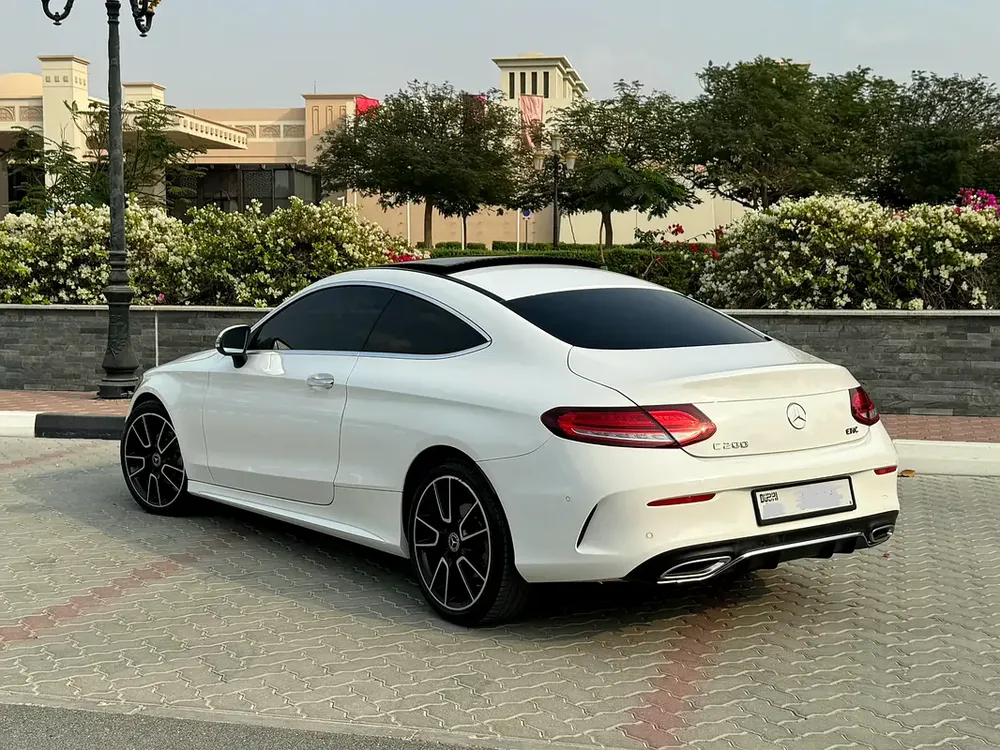 2021 Mercedes-Benz C-Class C200 Coupe | GCC Specs | Pristine Condition - Image 9