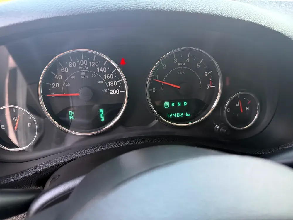 Jeep Wrangler JK Willys 2018, GCC, Well Maintained - Image 10