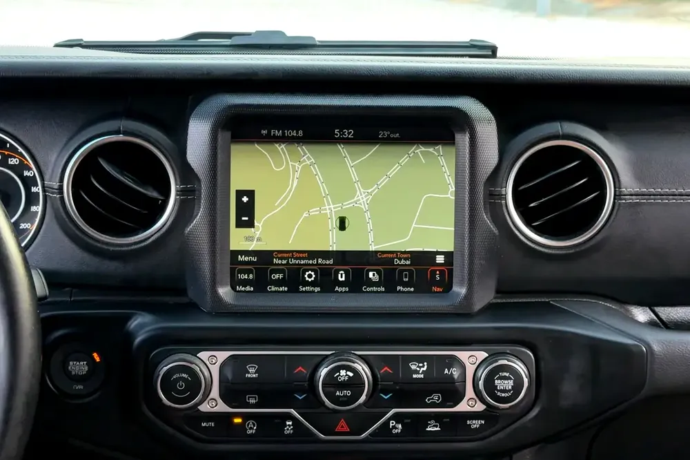Al-Futtaim Service History / 2 Keys | Jeep Wrangler JL Sahara Unlimited 2021 GCC Specifications - Image 15
