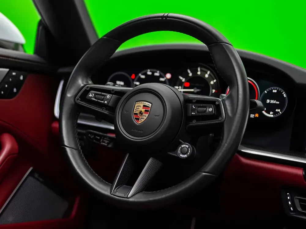 SWAP YOUR CAR for Turbo S Cabrio 2023 Sport Design - Carbon Package - Lifting - Image 9