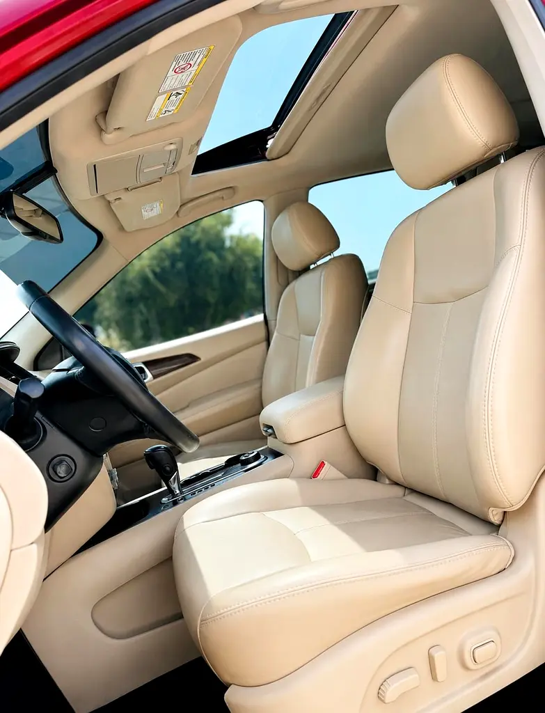 2018 NISSAN PATHFINDER SL GCC SPECS IN EXCELLENT CONDITION - Image 7