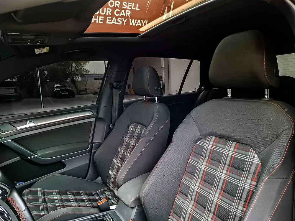 AED 684/month | 2019 Volkswagen Golf GTI | GCC Specs | Ref#467338 - Image 11