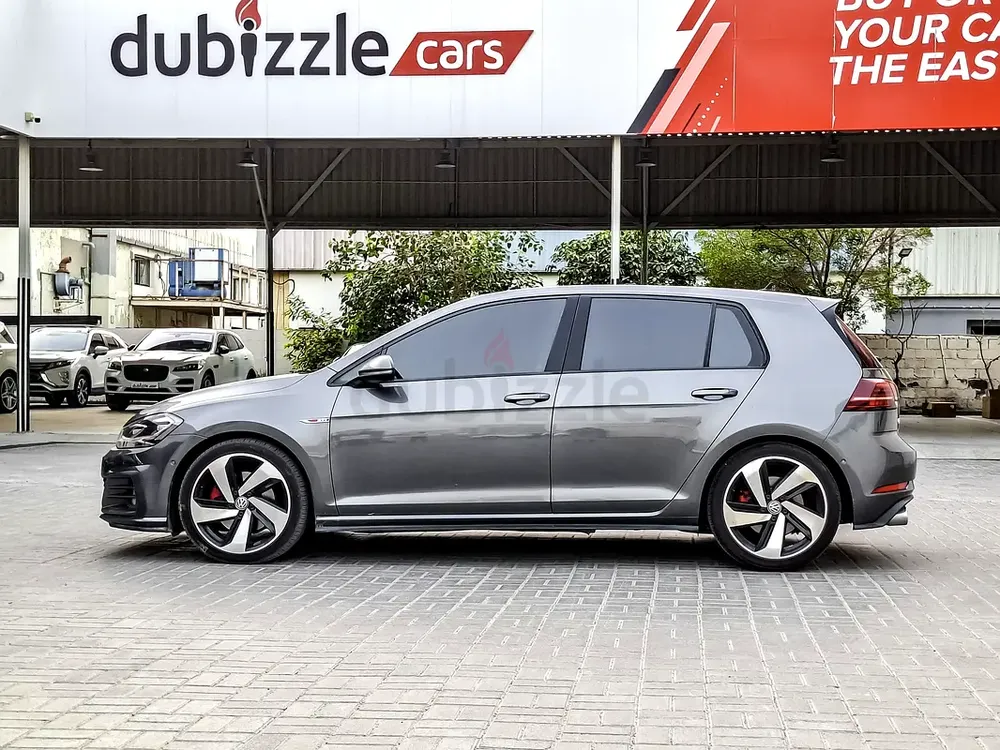 AED 684/month | 2019 Volkswagen Golf GTI | GCC Specs | Ref#467338 - Image 5
