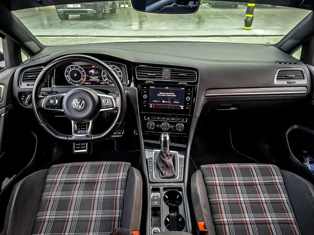 AED 684/month | 2019 Volkswagen Golf GTI | GCC Specs | Ref#467338 - Image 9