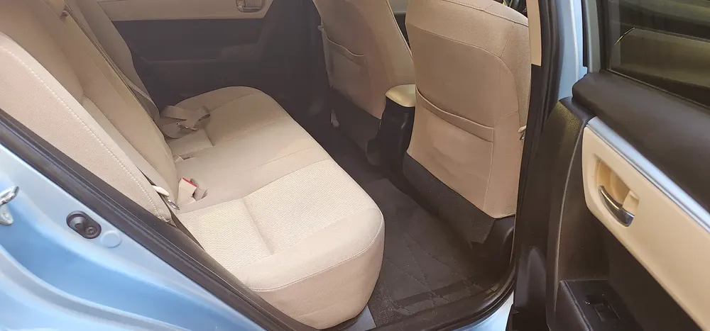 Toyota Corolla 2015 SE Plus GCC Specs - Well Maintained - Image 7