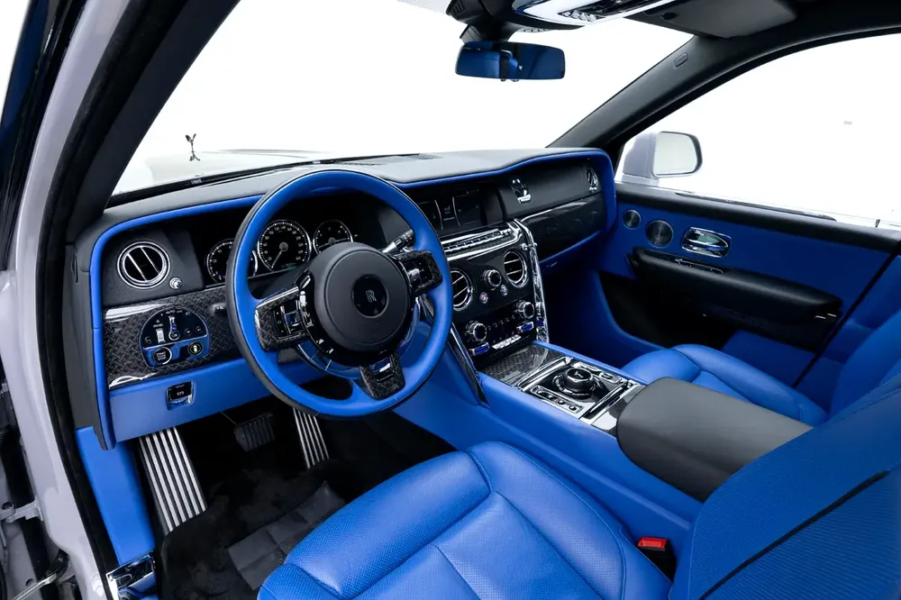 2020 ROLLS ROYCE CULLINAN  BY MANSORY | GCC | | FULL CARBON - Image 12