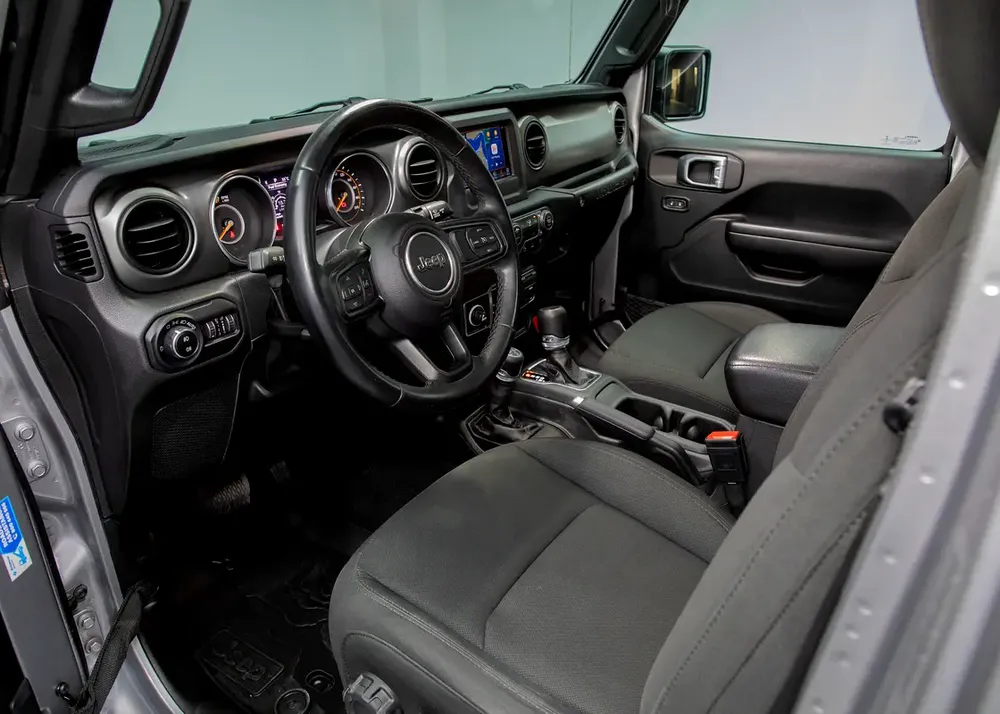 0% Down Payment Available • FDSH • Jeep Warranty •  GCC - Image 10