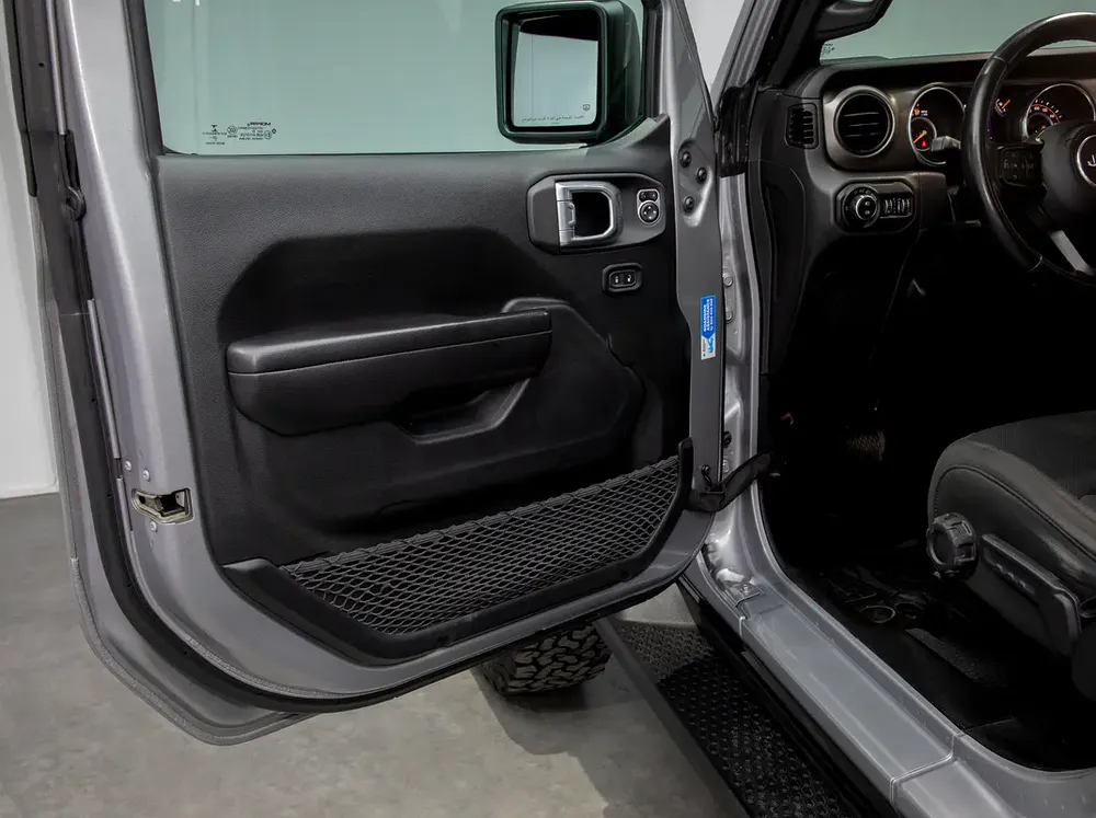 0% Down Payment Available • FDSH • Jeep Warranty •  GCC - Image 15