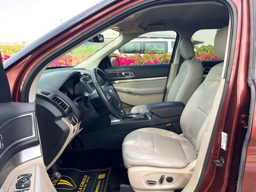 UNLIMITED MILEAGE WARRANTY / 4WD + NAVIGATION + CAMERA + CRUISE CONTROL / IN HOUSE FINANCE - Image 15