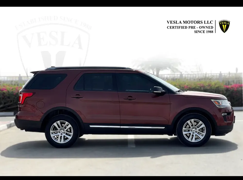 UNLIMITED MILEAGE WARRANTY / 4WD + NAVIGATION + CAMERA + CRUISE CONTROL / IN HOUSE FINANCE - Image 5