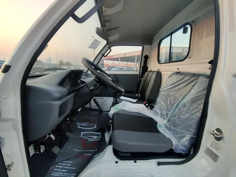 Suzuki Super Carry - Image 12
