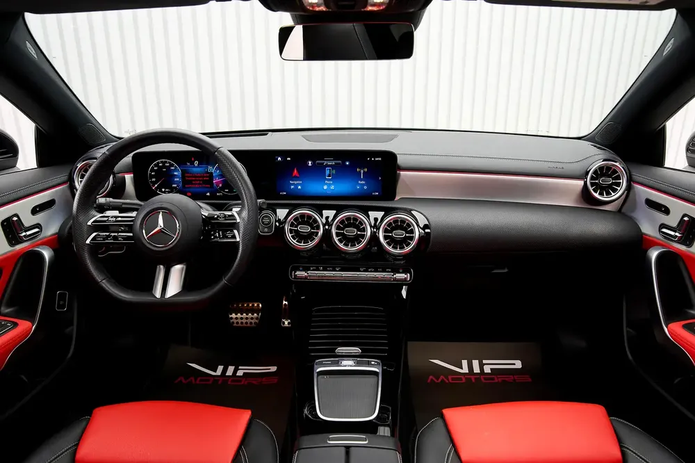 MERCEDES CLA 250, 2025, GCC, DEALER WARRANTY AND SERVICE CONTRACT, EXCELLENT CONDITION - Image 11
