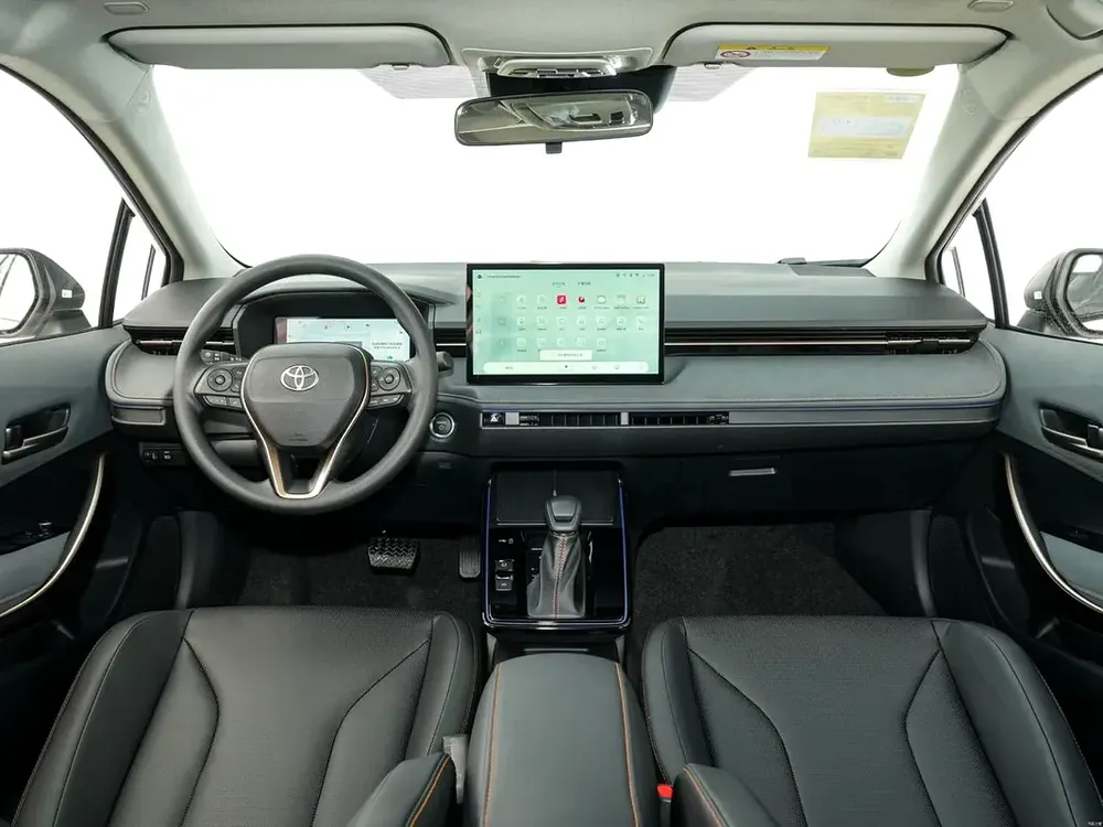 TOYOTA COROLLA ELITE FULL OPTION CHINESE SPECS 2026 MODEL - Image 4