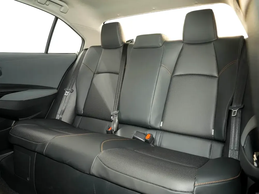 TOYOTA COROLLA ELITE FULL OPTION CHINESE SPECS 2026 MODEL - Image 9