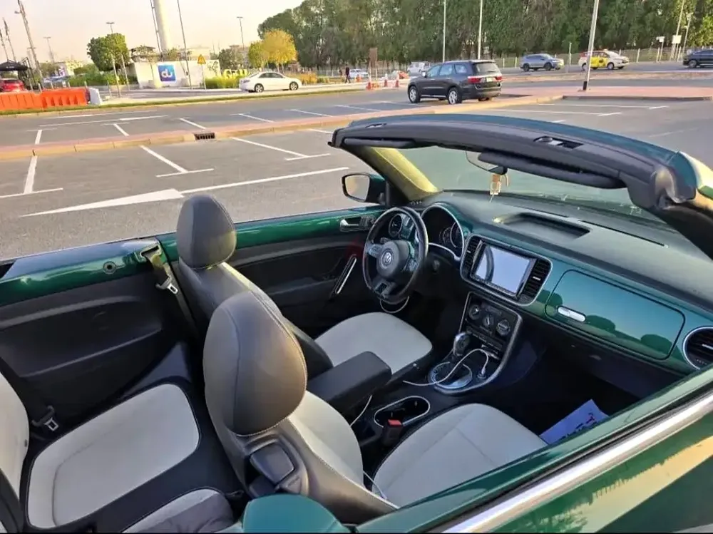 2017 Volkswagen beetle convertible turbo s - Image 6