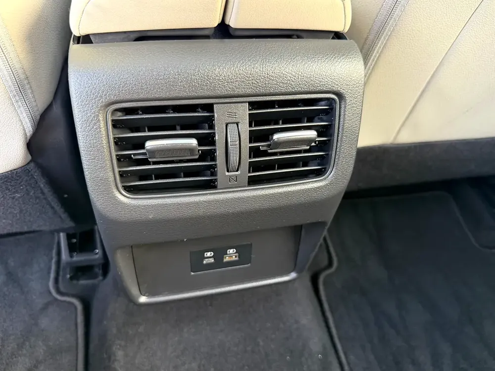 Nissan X-Trail SL 2023 GCC Specs Accident free First owner - Image 18