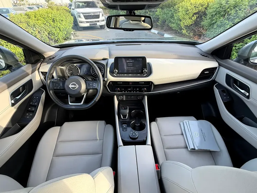 Nissan X-Trail SL 2023 GCC Specs Accident free First owner - Image 9