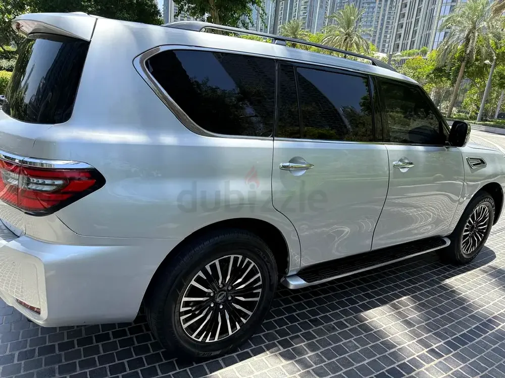 NISSAN PATROL 2023 MODEL  BIG ENGINE - Image 4