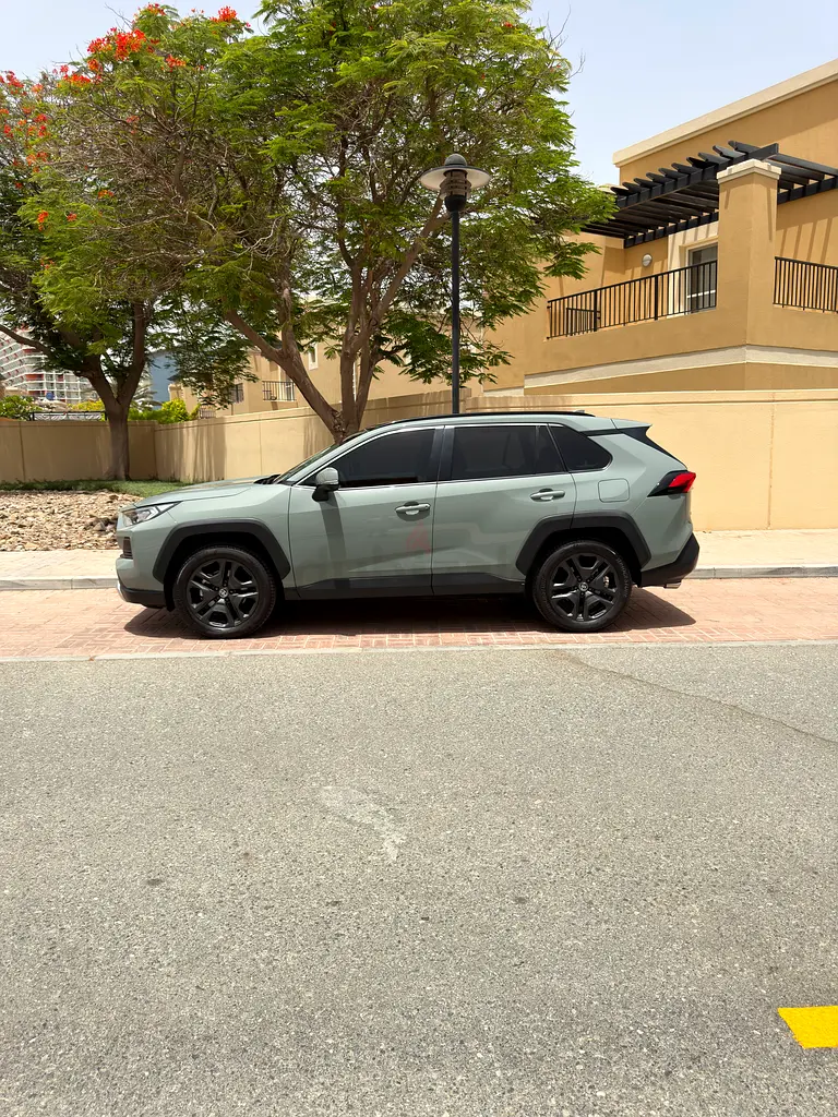 Toyota Rav 4 Adventure 2025 GCC | Futtaim Service and Warranty Package - Image 4