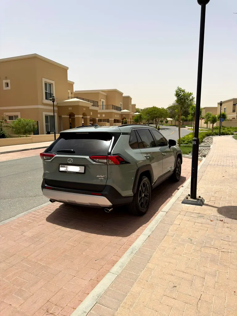 Toyota Rav 4 Adventure 2025 GCC | Futtaim Service and Warranty Package - Image 5