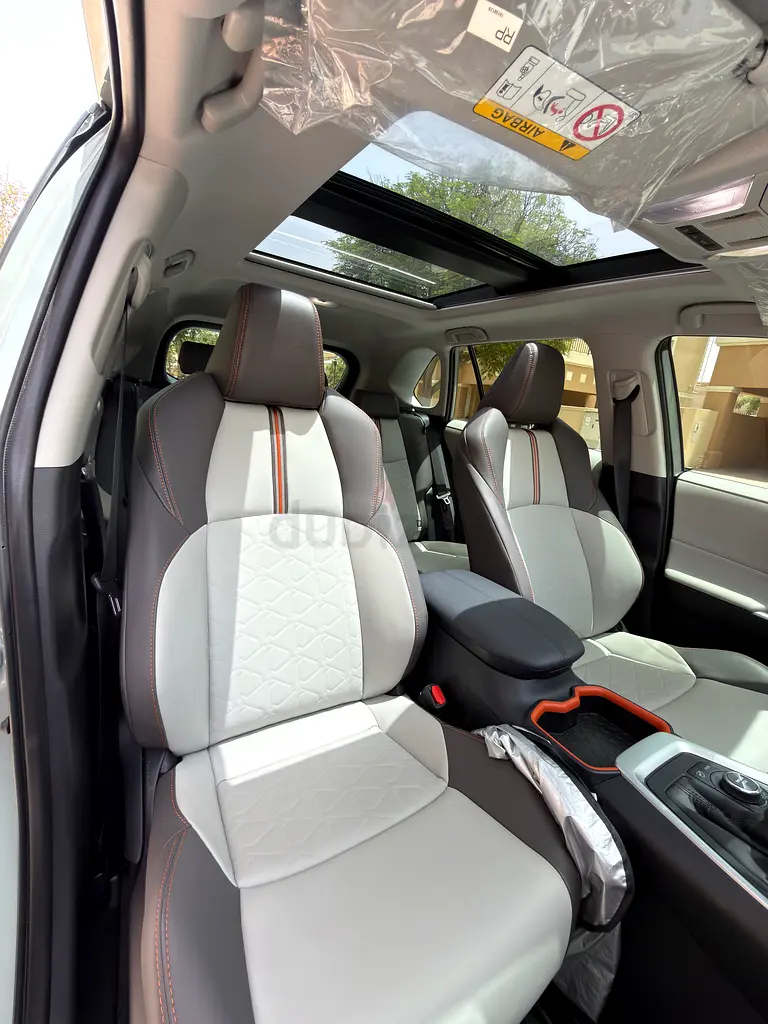Toyota Rav 4 Adventure 2025 GCC | Futtaim Service and Warranty Package - Image 9